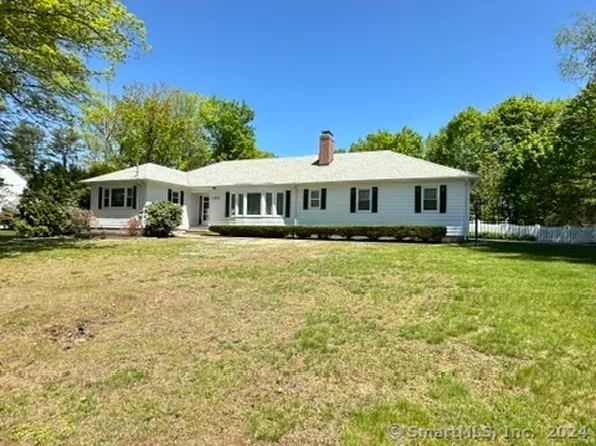 1102 North Main Street, West Hartford, CT 06117