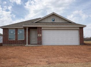 2001 Chestnut Oak Ct, Oklahoma City, OK 73128