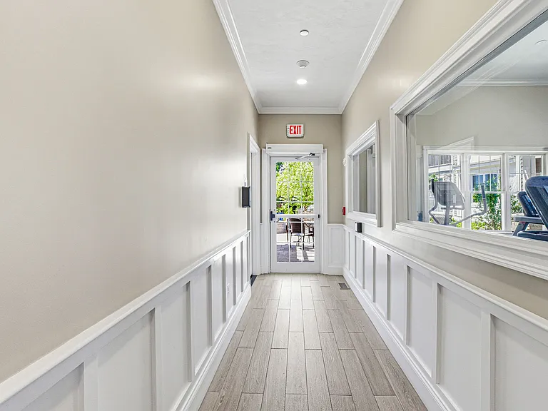 320 Middlesex Ave #D208 — Photo 52