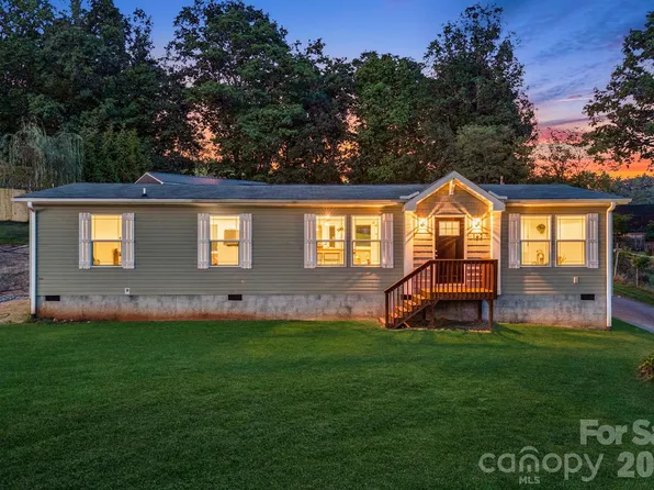 162 Phillips Valley Rd, Mars Hill, NC 28754