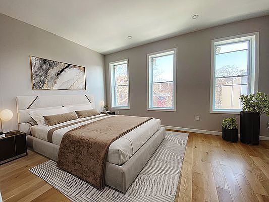 4th image of 22 Gunther Pl Floor 2