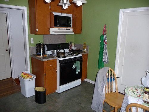 3rd image of 2810 Lincoln Ave