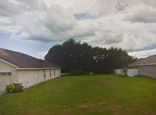 11309 Southwind Lake Dr, Gibsonton, FL 33534