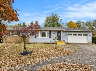 2475 S Onondaga Rd, Eaton Rapids, MI 48827