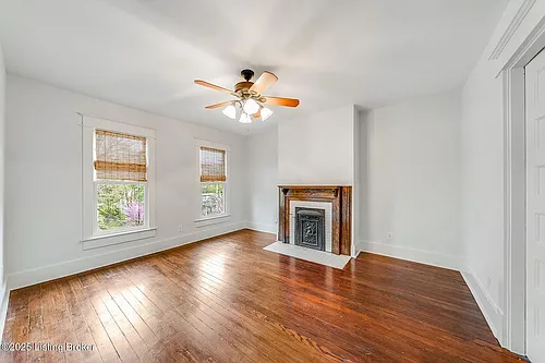 1131 Everett Ave #2 Photo 1