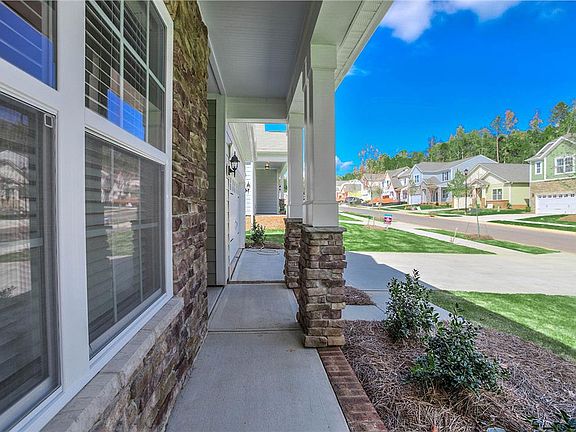 Located on 0048 in Sutton Mill - Park Collection in FORT MILL, SC