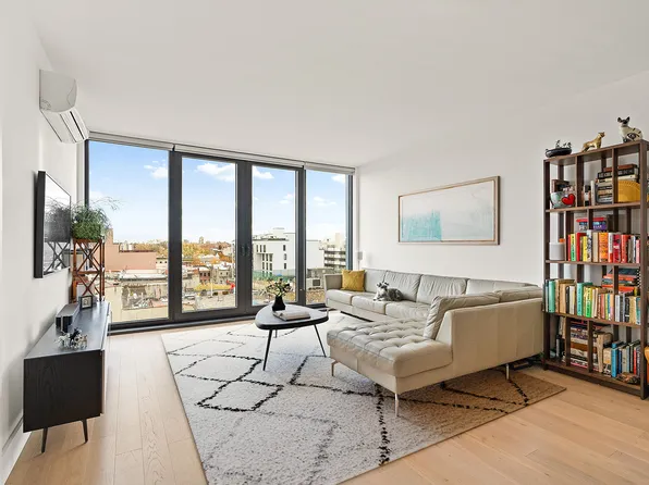 762 Park Place image 1 of 6