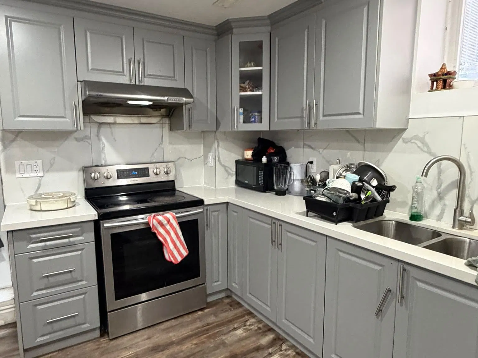2 bed, $1,799 — Photo 3