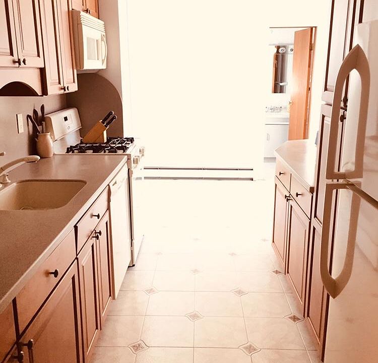 1st image of 1176 Ovington Ave #1