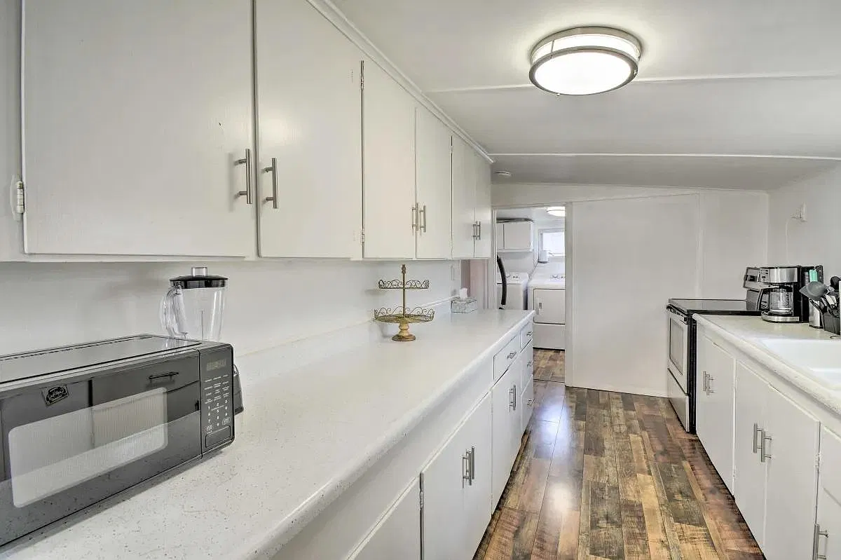 2 bed, 800 sqft, $1,800 — Photo 4