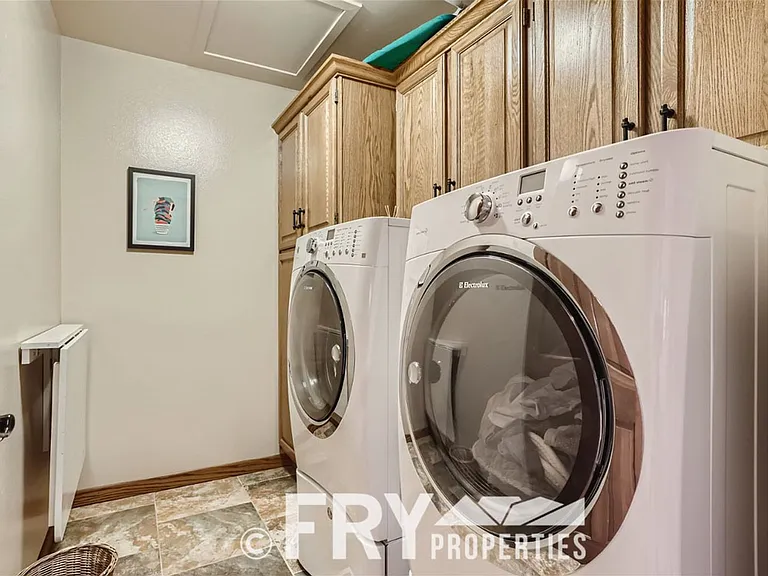 25875 Buffalo Ln — Photo 35