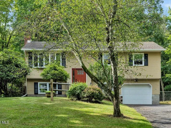 320 Miller Road, East Greenbush, NY 12061