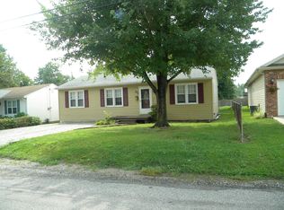 208 W Harrison St, Millstadt, IL