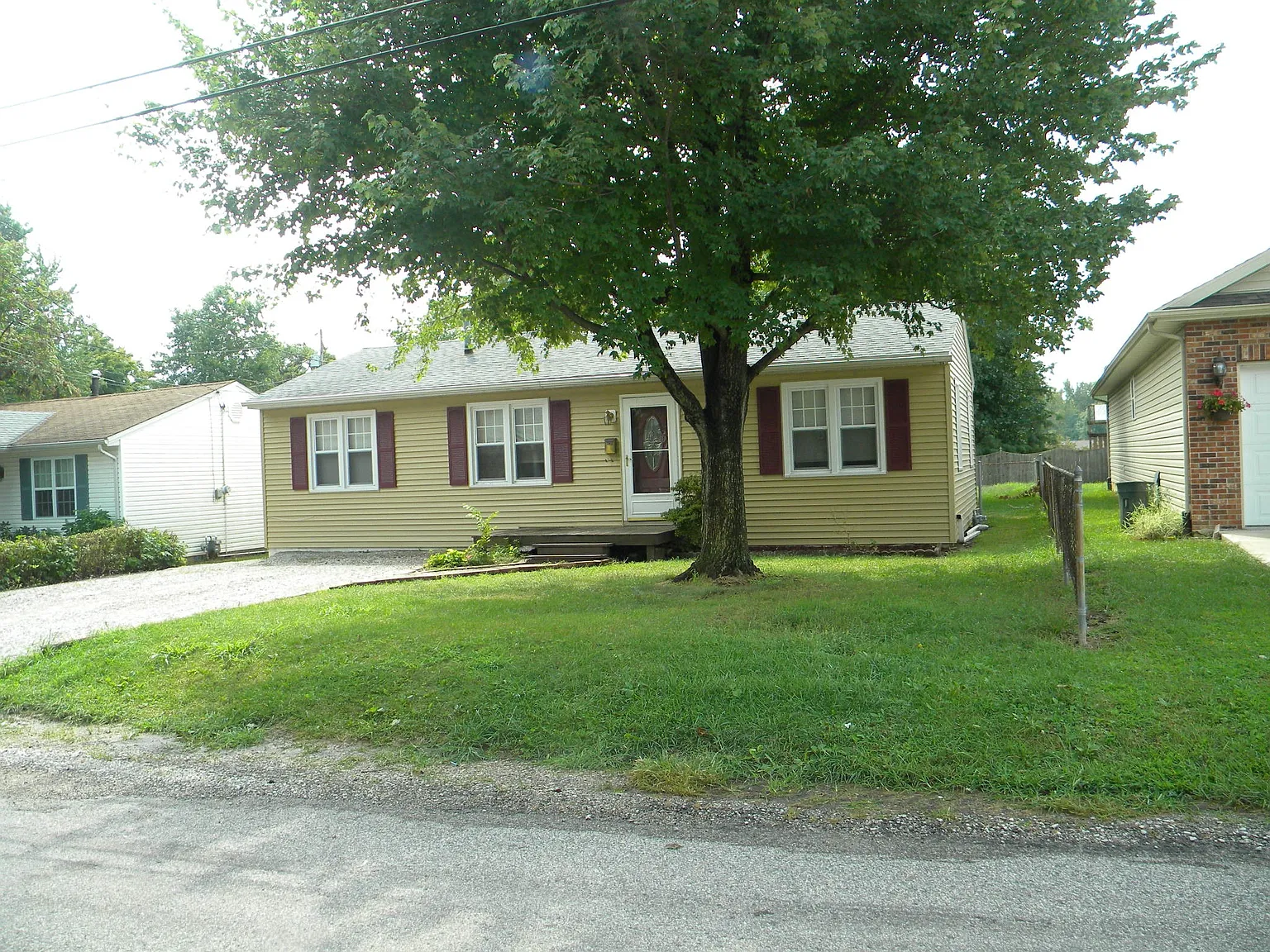 208 W Harrison St photo 1