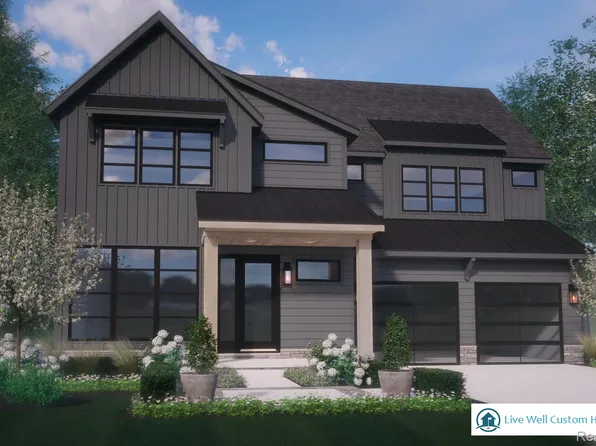 1480 Fairway Dr, Birmingham, MI 48009