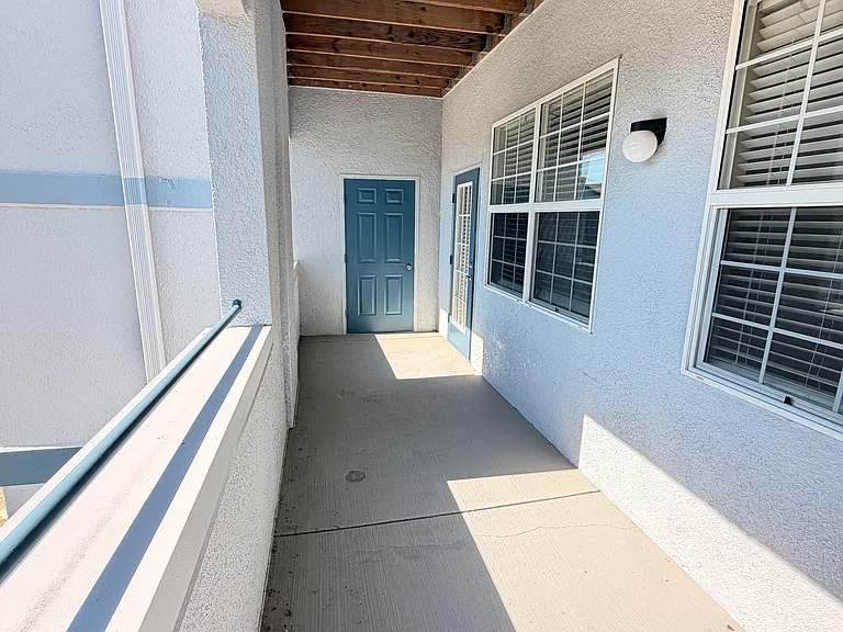 1700 Villa Capri Cir #213 — Photo 18