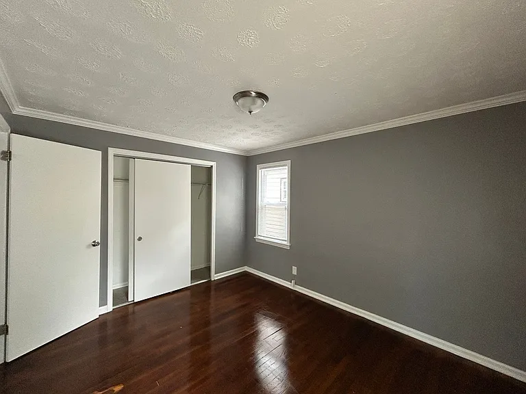4126 Hinsdale Rd — Photo 43