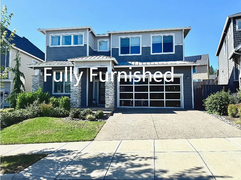 5 bed, 3.5 bath, 3297 sqft, $7,500 — Photo 1