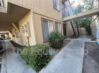 3912 W Meadow Ave, Visalia, CA 93277