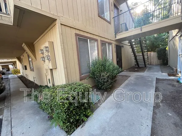 3912 W Meadow Ave, Visalia, CA 93277