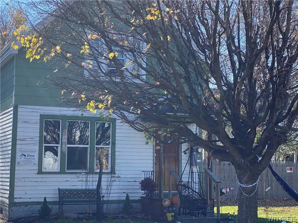 701 Perry St, Buffalo, NY 14210
