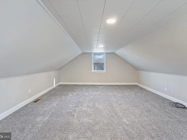 4411 Fairview Ave — Photo 16