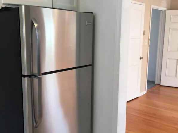 626 Midvale Ave #1, Los Angeles, CA 90024