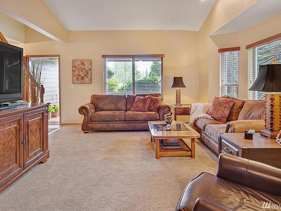 2nd image of 5661 Perdemco Ave SE