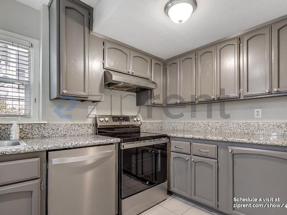 Updated Full Kitchen