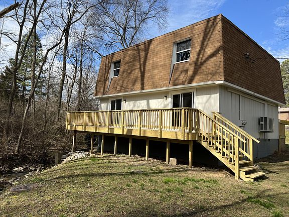 5th image of 143 Old Tusculum Rd #B