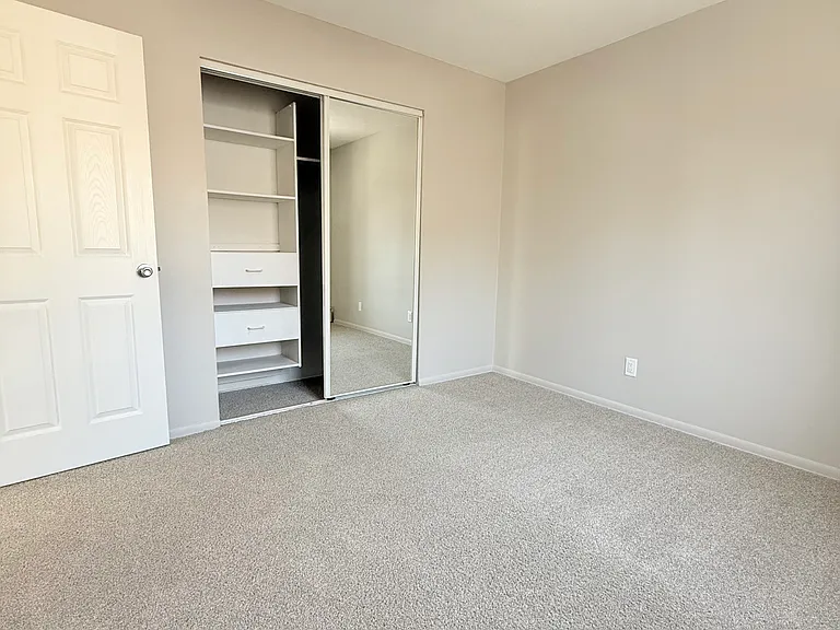 Pine Tree Park Apartments — Photo 26