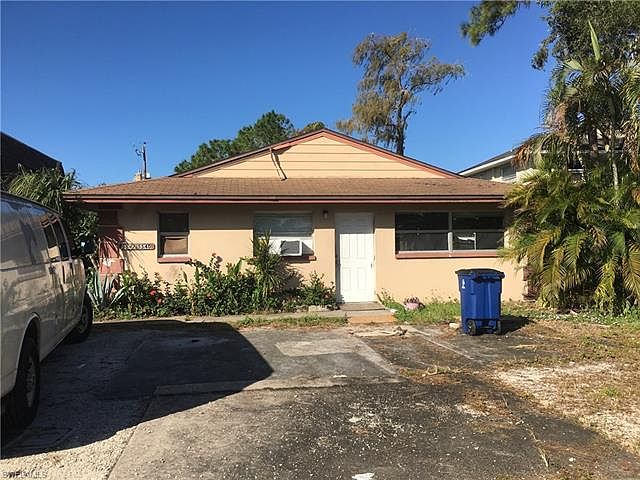 1st image of 5540/5542 10th Ave