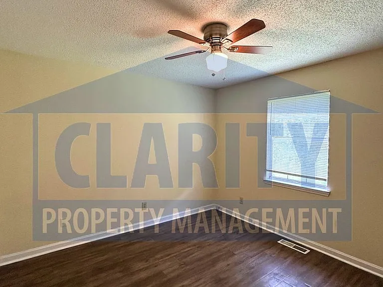 3413 Peerless Rd NW — Photo 37