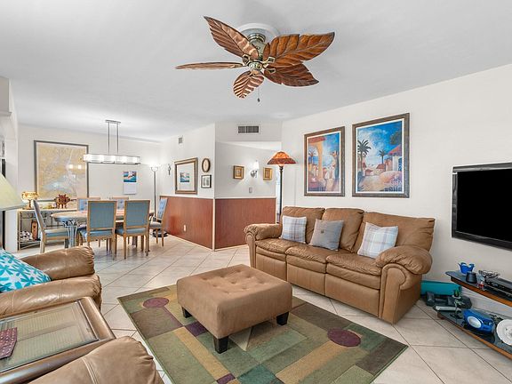 3rd image of 100 SE 6th Avenue #304