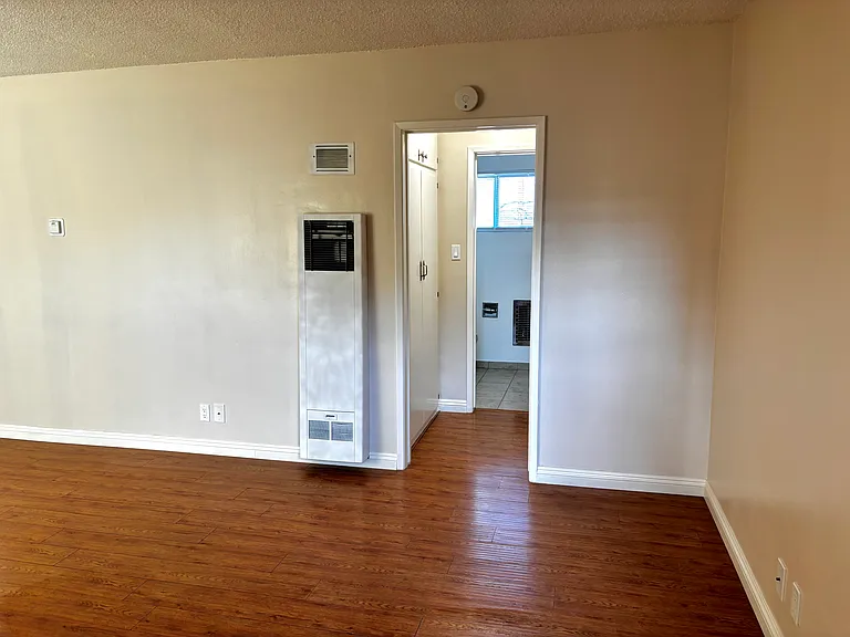 Arcadian Apartments — Photo 16