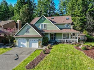 10904 Hillsboro Dr NW, Silverdale, WA 98383