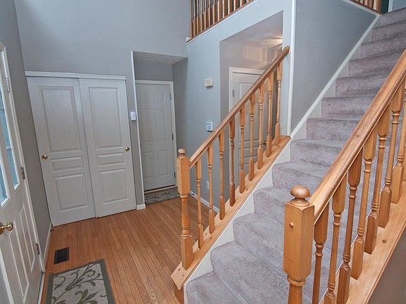 2nd image of 6051 Birkdale Dr