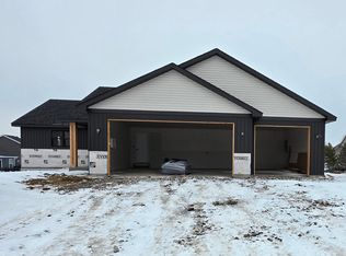246 3rd St SW, Delano, MN 55328