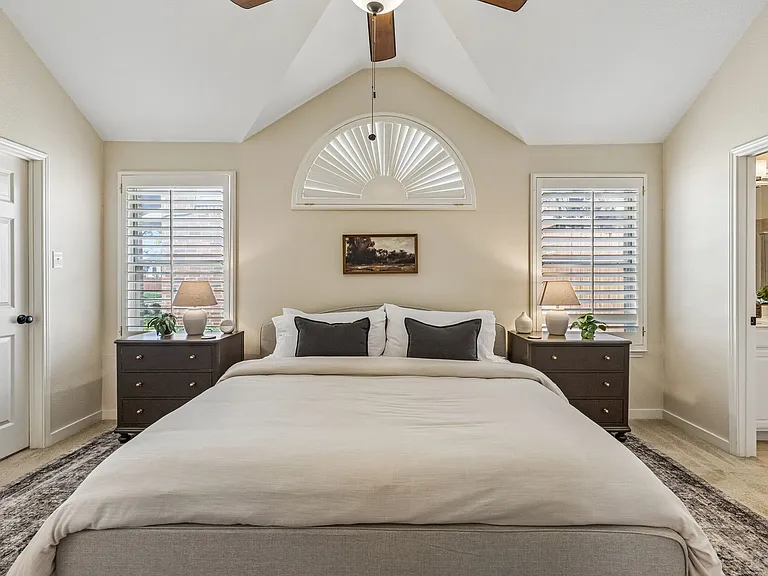 4605 Forest Park Rd — Photo 15