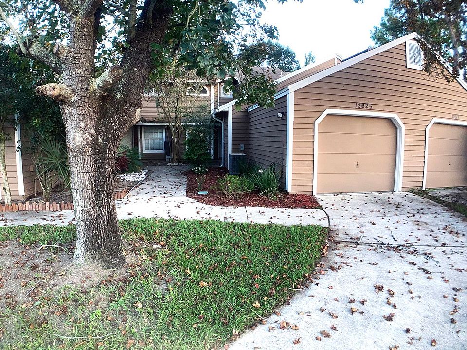 1st image of 12625 Ashbrook Cir E