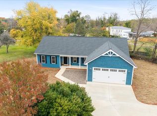 1025 Lindsay Rd, Forest, VA 24551