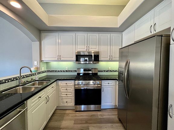 2nd image of 114 La Mirage Cir
