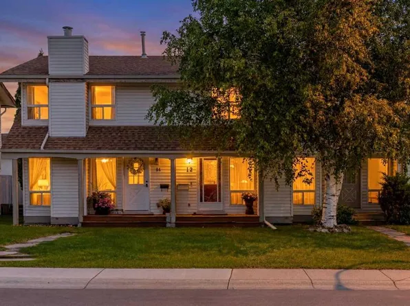 12 W Woodhill Rd SW, Calgary, AB T2W 3P2