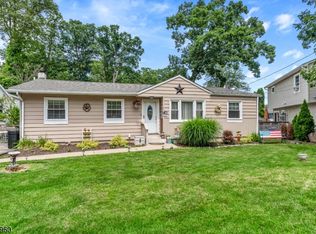 323 Brooklyn Mountain Rd, Hopatcong, NJ 07843