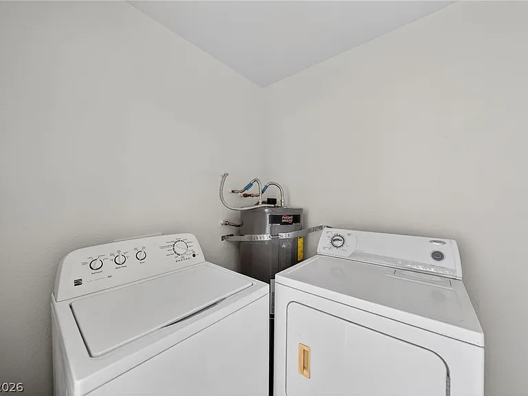 2702 Alicialynn Way #D — Photo 14