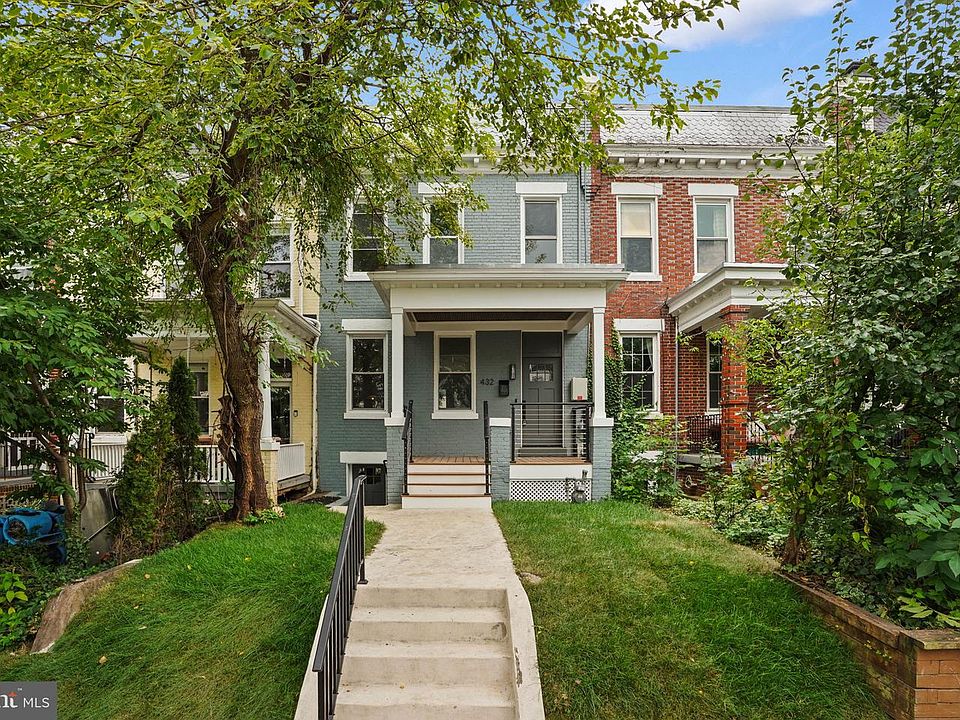 1st image of 432 Newton Pl NW