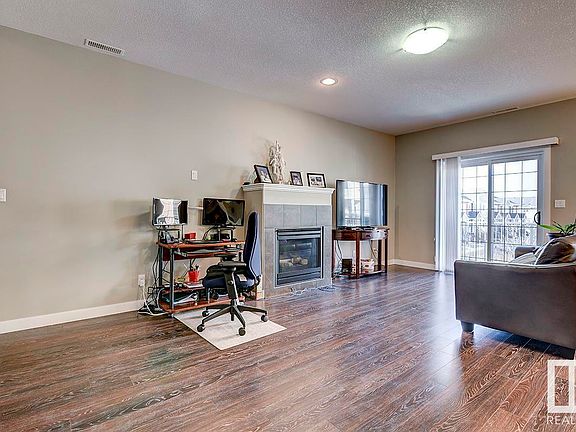 5th image of 7293 S Terwillegar Dr NW #70