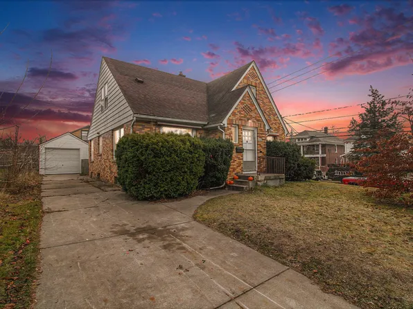 640 Powers Ave NW, Grand Rapids, MI 49504