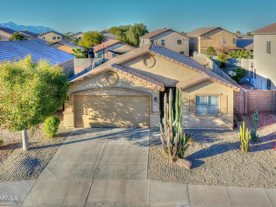 1st image of 44026 W McCord Dr
