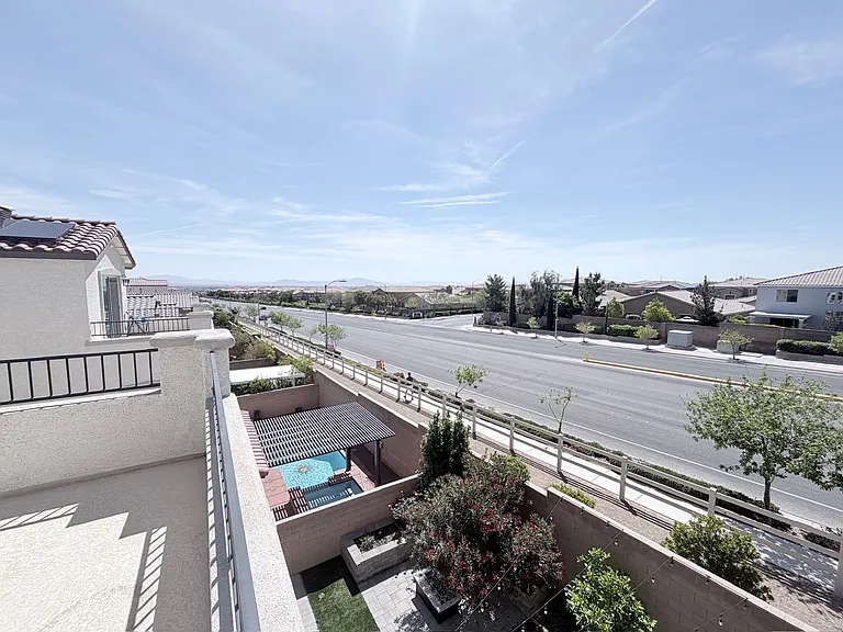 10025 Desert Bighorn Ct — Photo 9